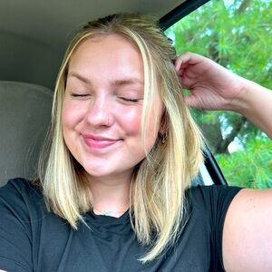 Meet your Posher, Jocelyn